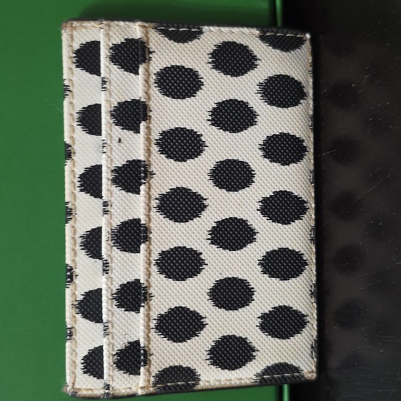 EUC: Kate Spade Black and Cream Dot Card Holder(STORYBOOK LINING) - Picture 2 of 4